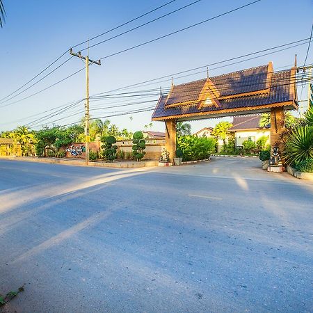 Nida Rooms Central 89 Plaza Resort Surat Thani Exteriör bild